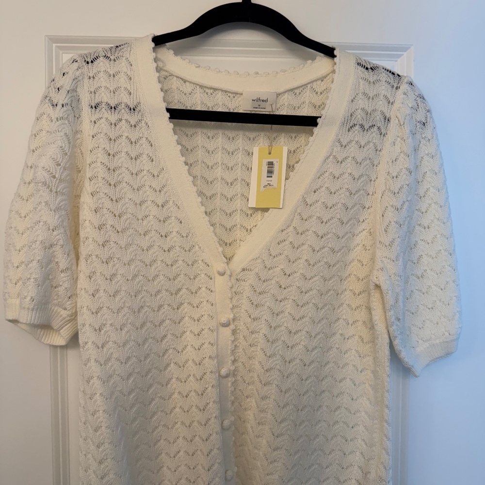 Aritzia Fika Short sleeve cardigan- size M NWT